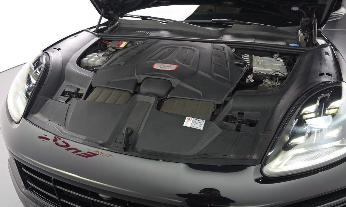 Porsche Cayenne 2020
