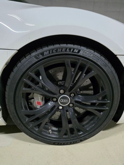 Audi R8 2015