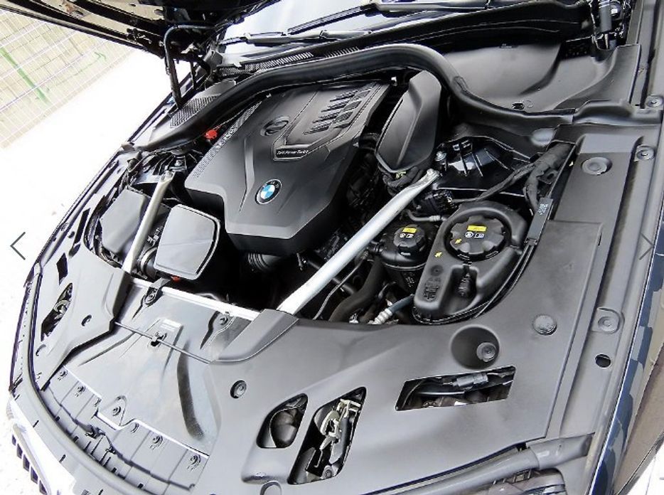 BMW 5-Series 2022