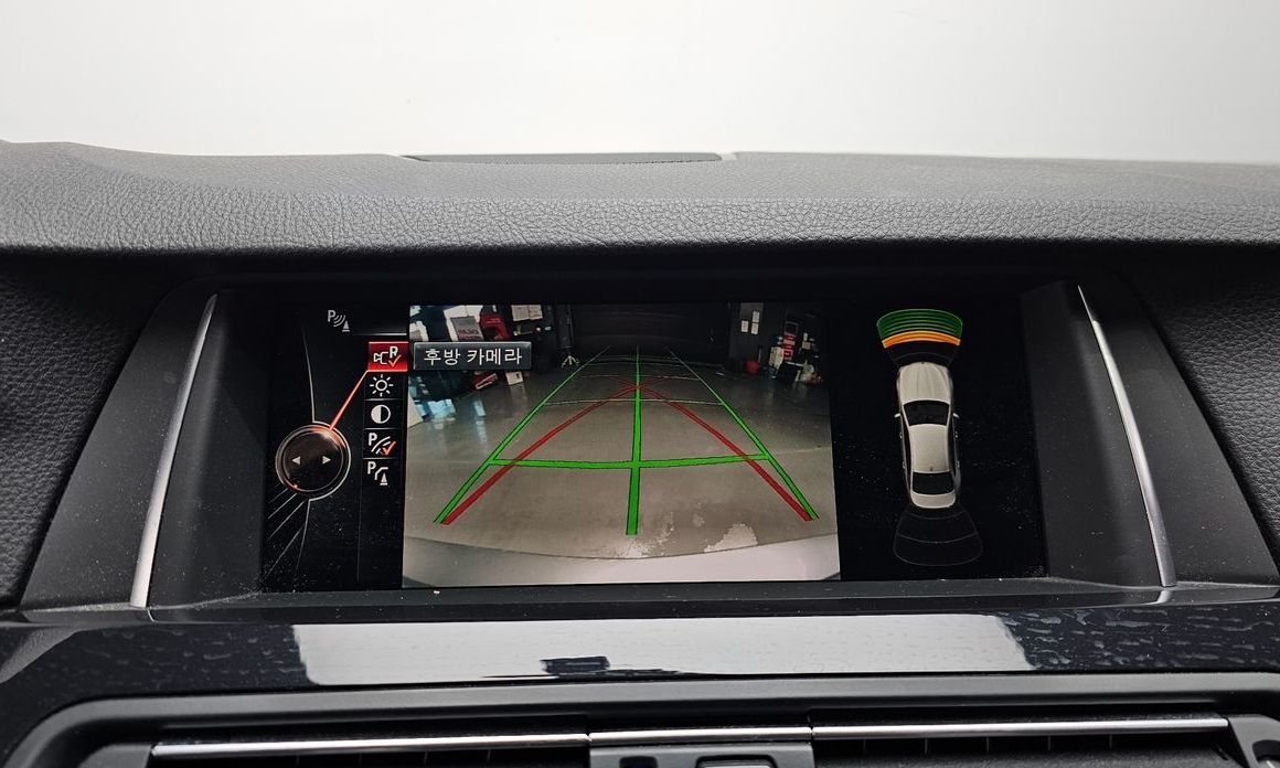 BMW 5-Series 2015