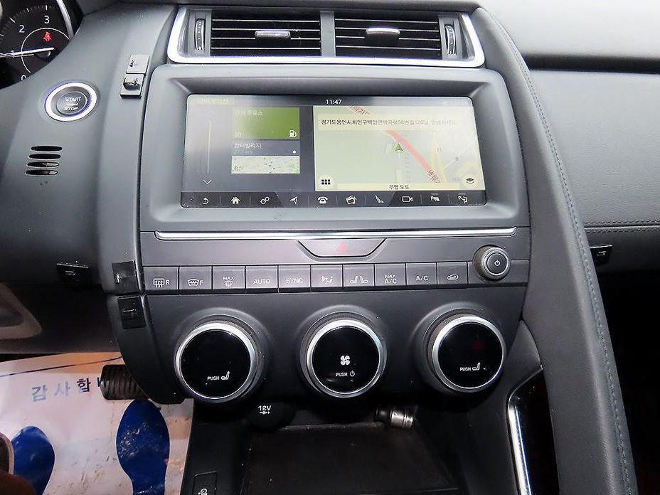 Jaguar E-PACE 2019