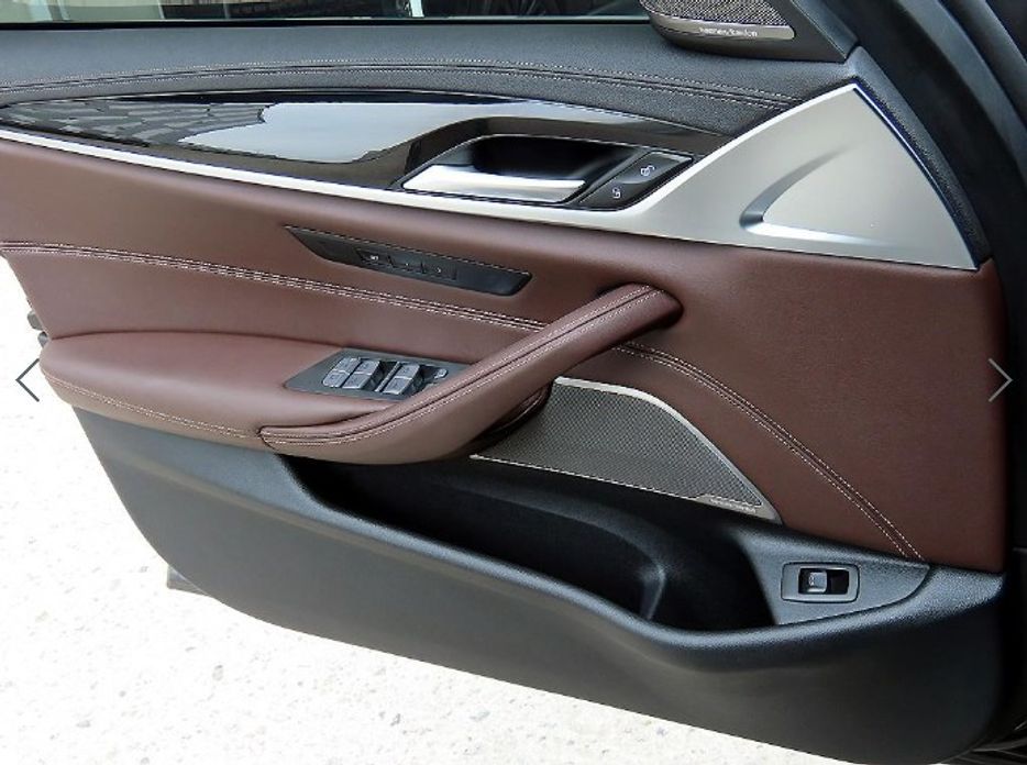 BMW 5-Series 2022