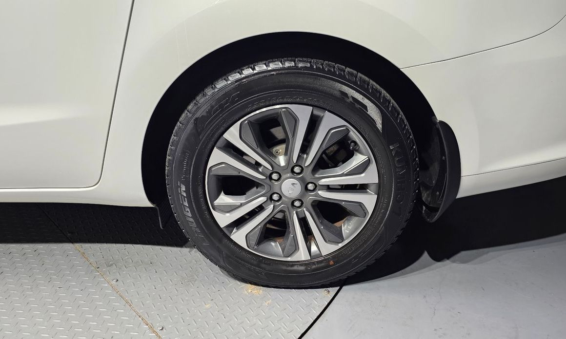 Kia Canival 2020