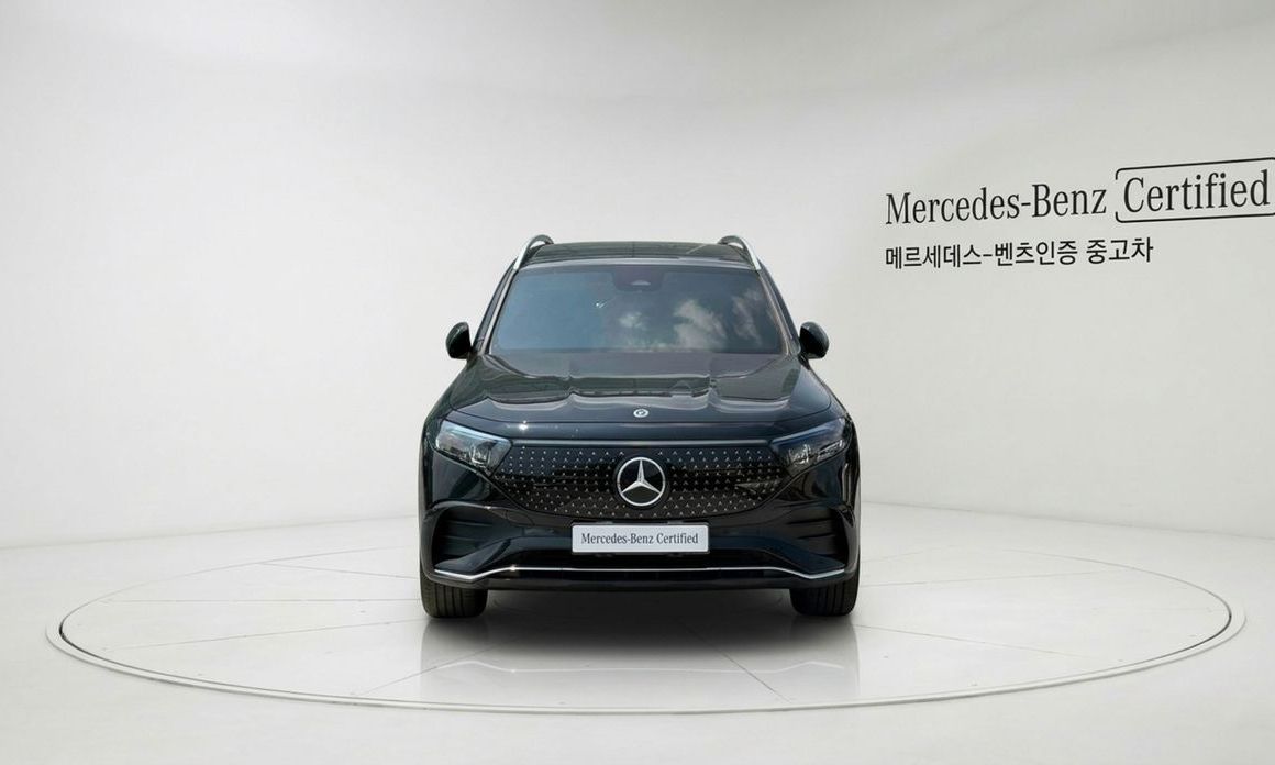 Mercedes-Benz EQB 2025