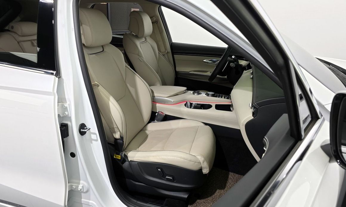 Genesis GV70 2024
