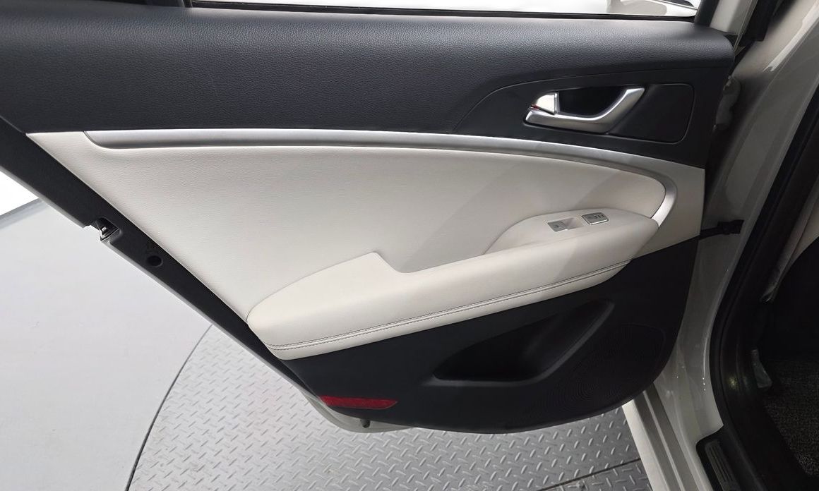 Genesis G70 2024