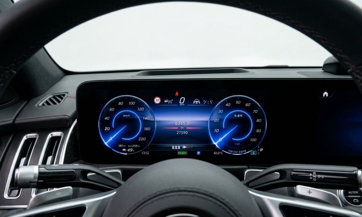 Mercedes-Benz EQB 2025