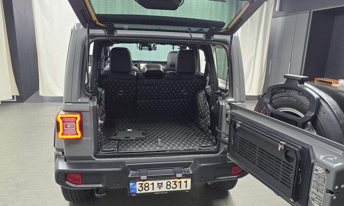 Jeep Wrangler 2023