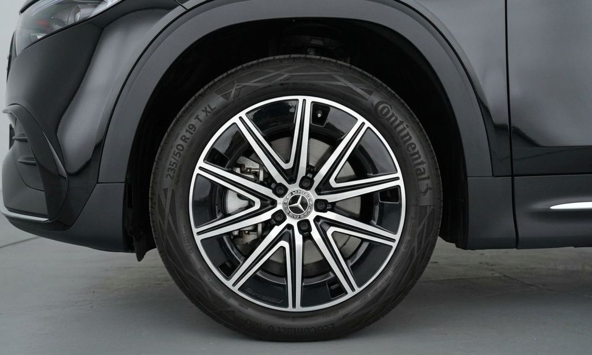 Mercedes-Benz EQB 2025