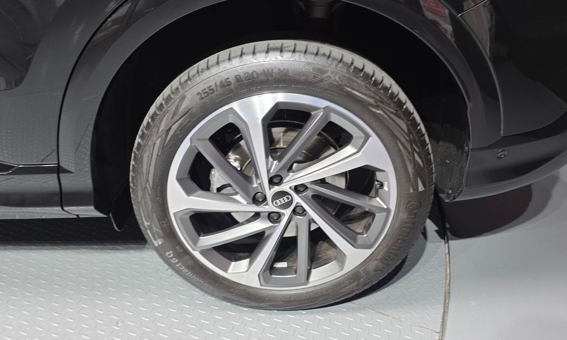 Audi Q5 2025