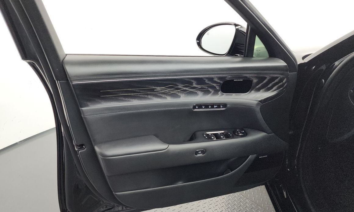 Genesis G90 2026
