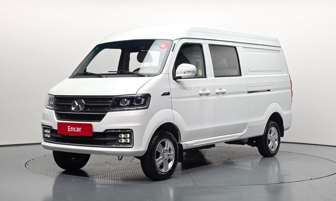 Xin yuan ET Van 2023