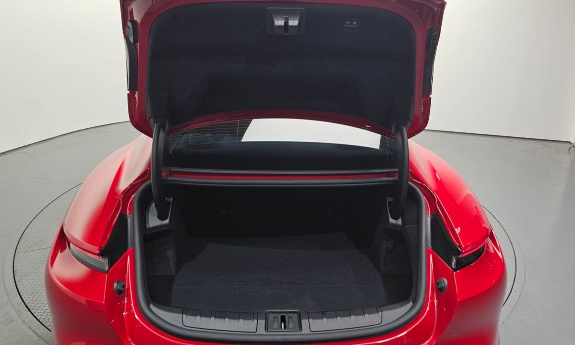 Porsche Taycan 2023