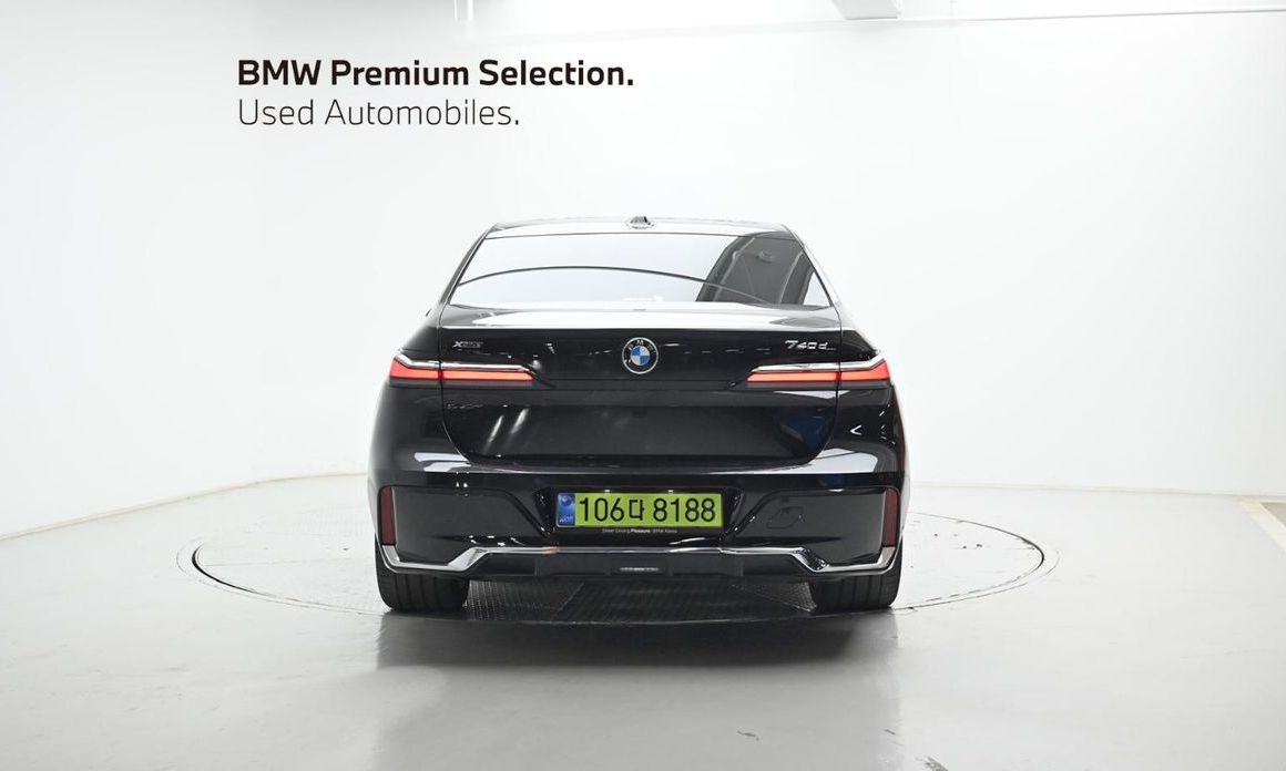 BMW 7-Series 2025