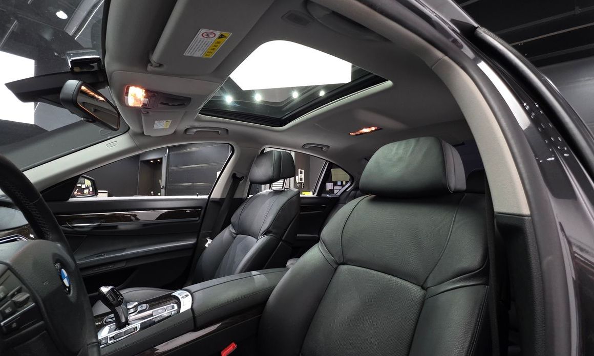 BMW 7-Series 2011