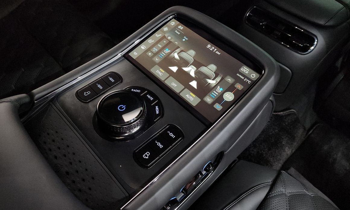 Genesis G90 2026