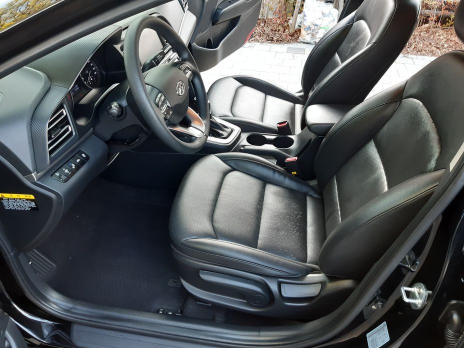 Hyundai AVANTE 2019