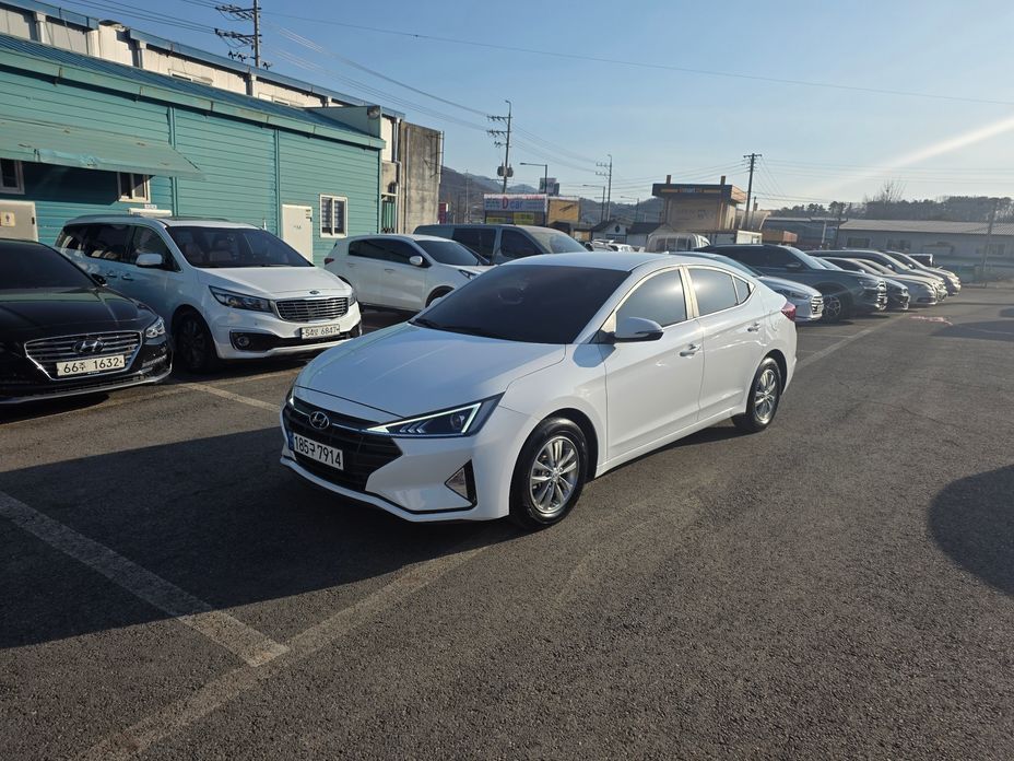 Hyundai AVANTE 2019