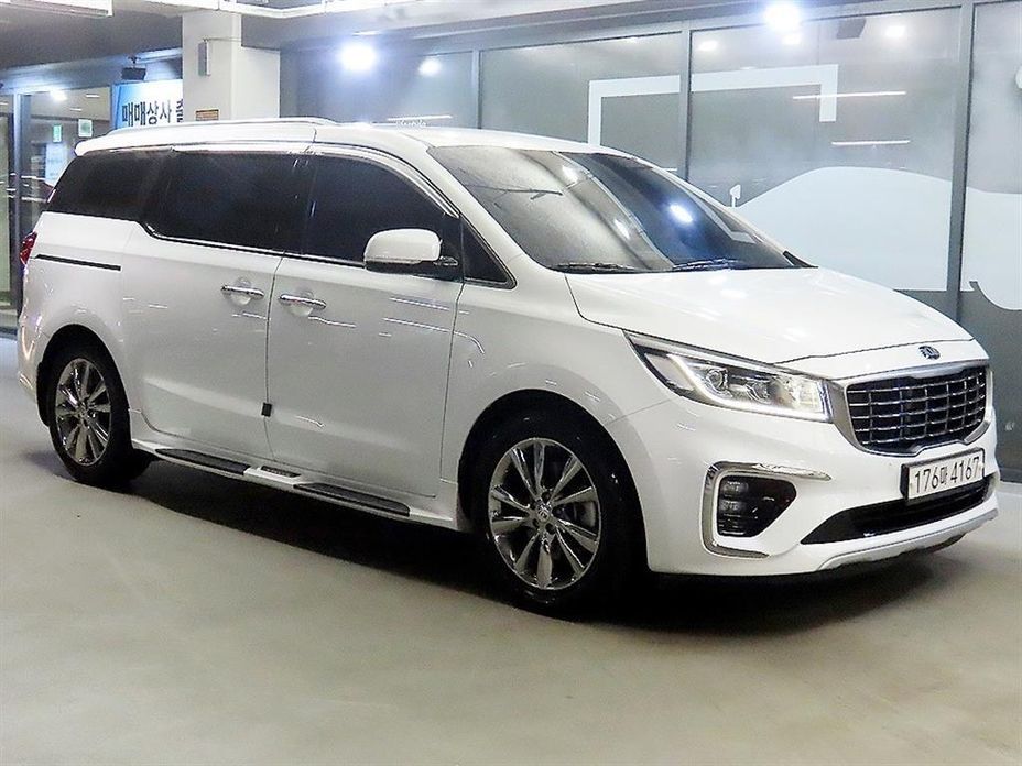 Kia Canival 2020