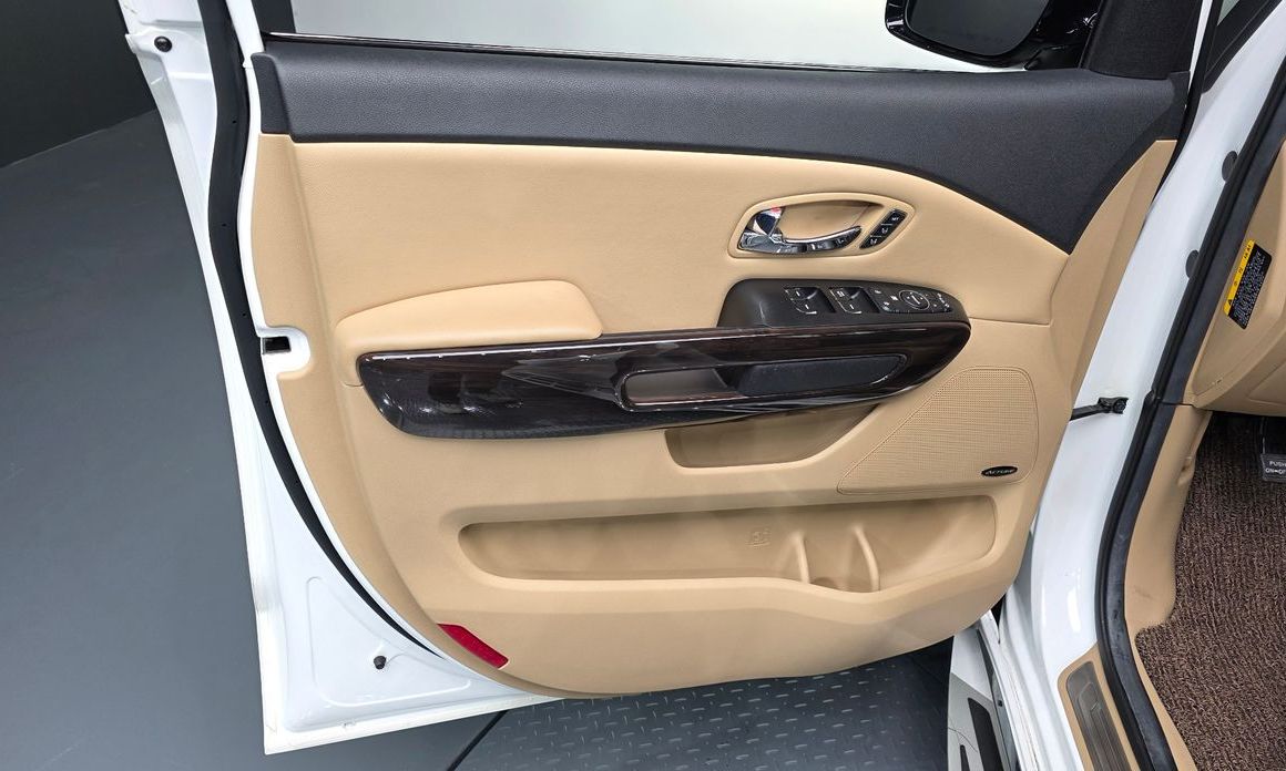 Kia Canival 2016