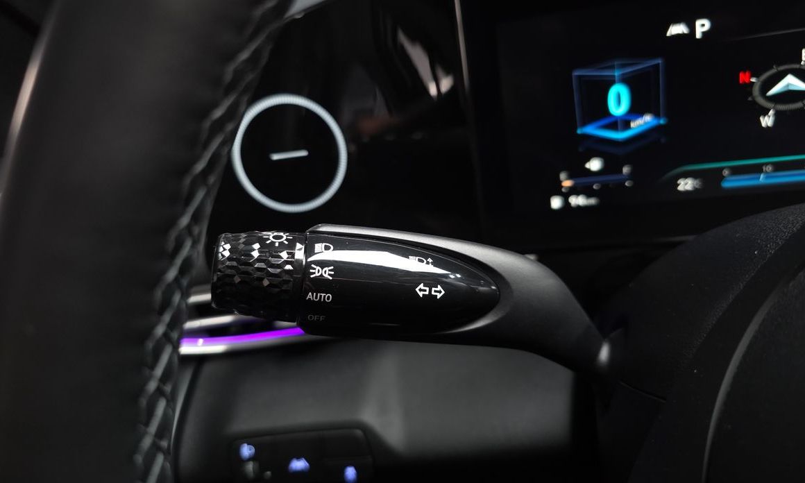 Hyundai AVANTE 2021