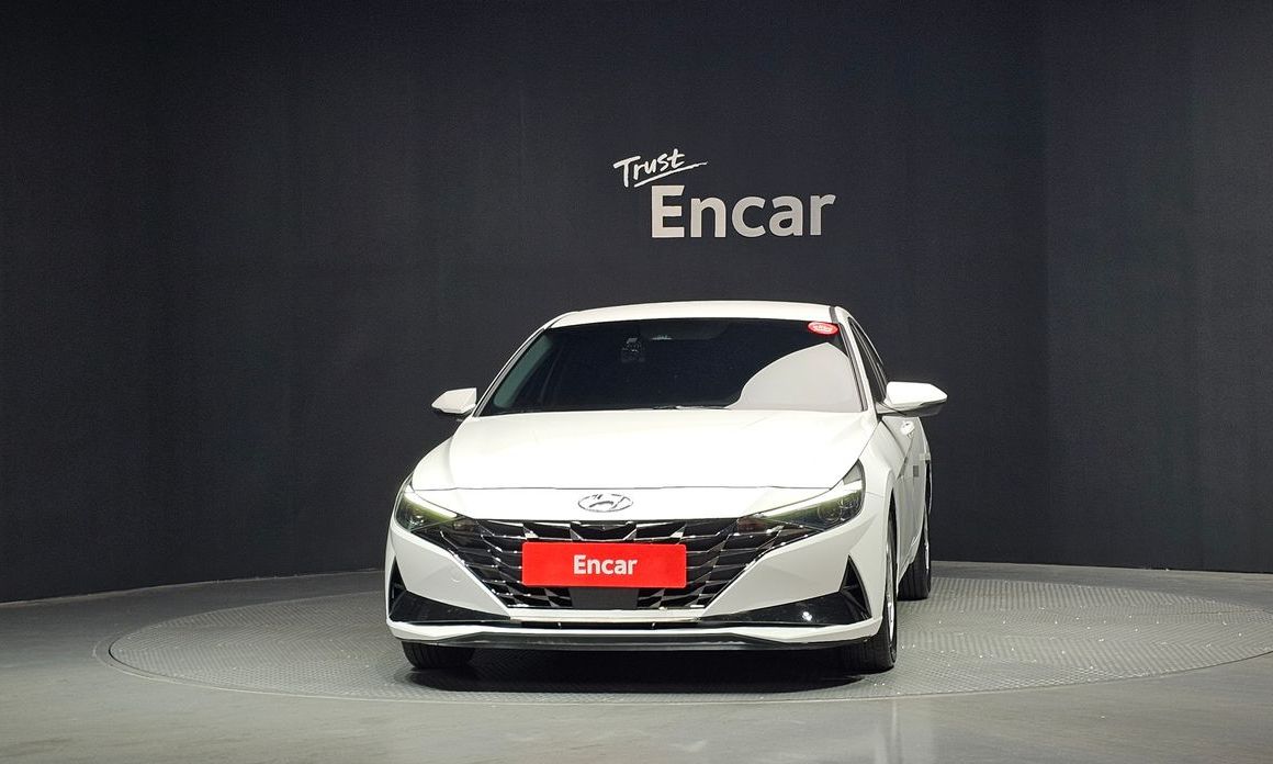 Hyundai AVANTE 2021