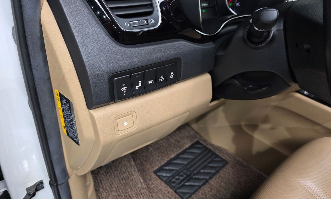 Kia Canival 2016