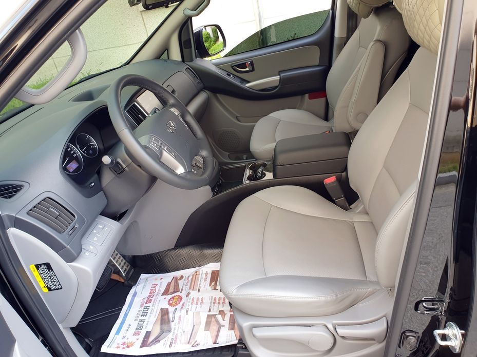 Hyundai Starex 2021