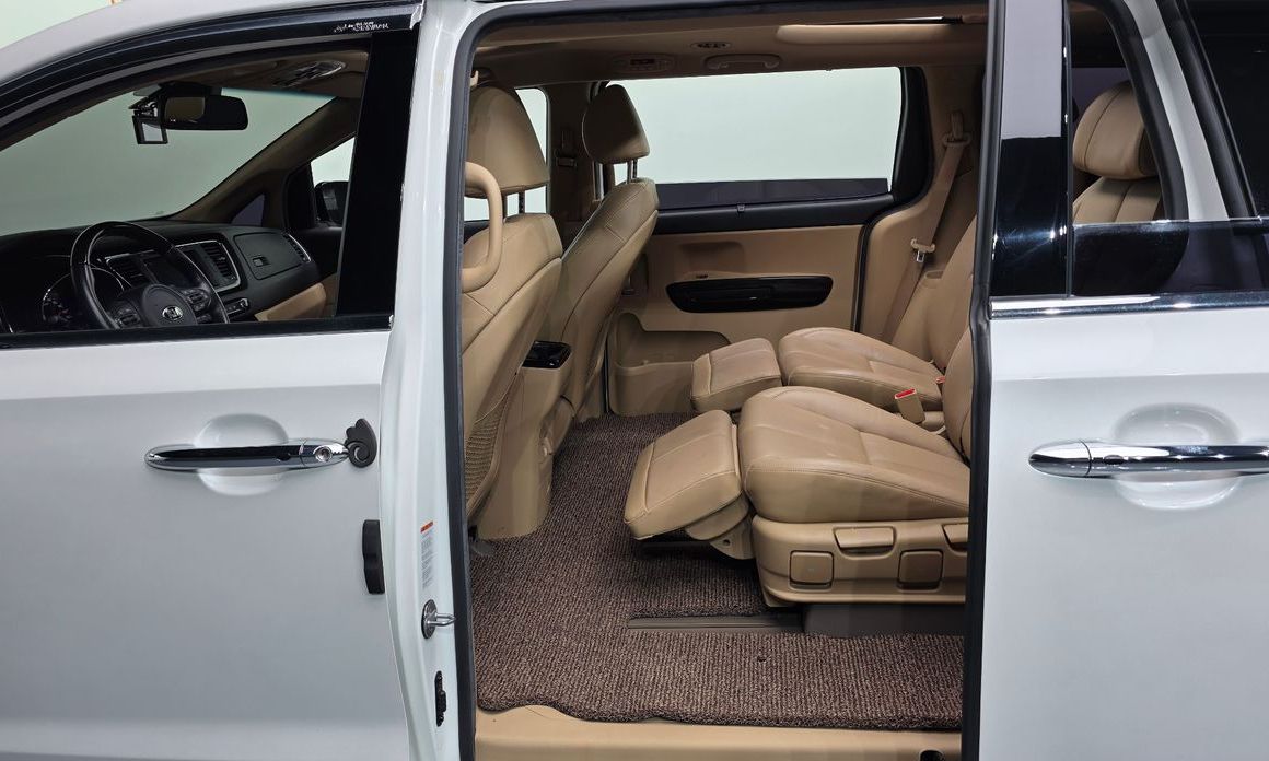 Kia Canival 2016