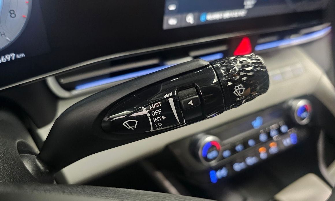 Hyundai AVANTE 2023