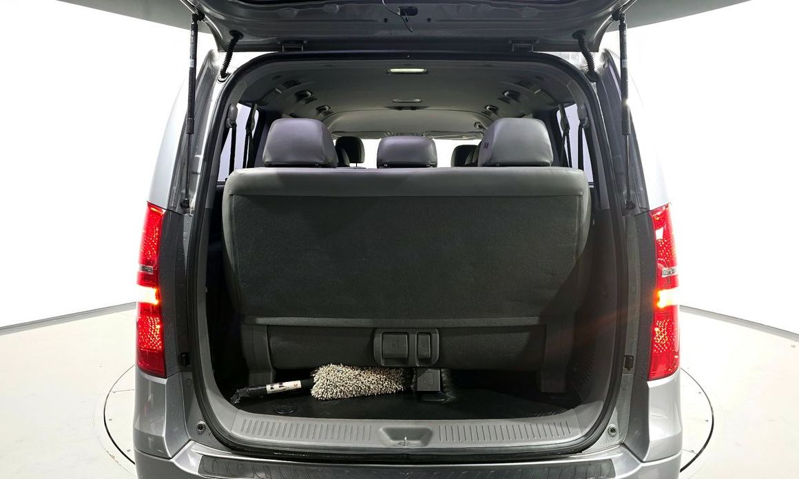 Hyundai Starex 2020