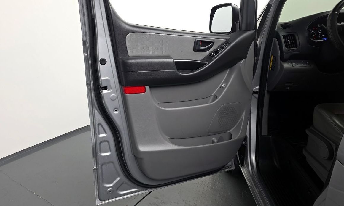 Hyundai Starex 2020