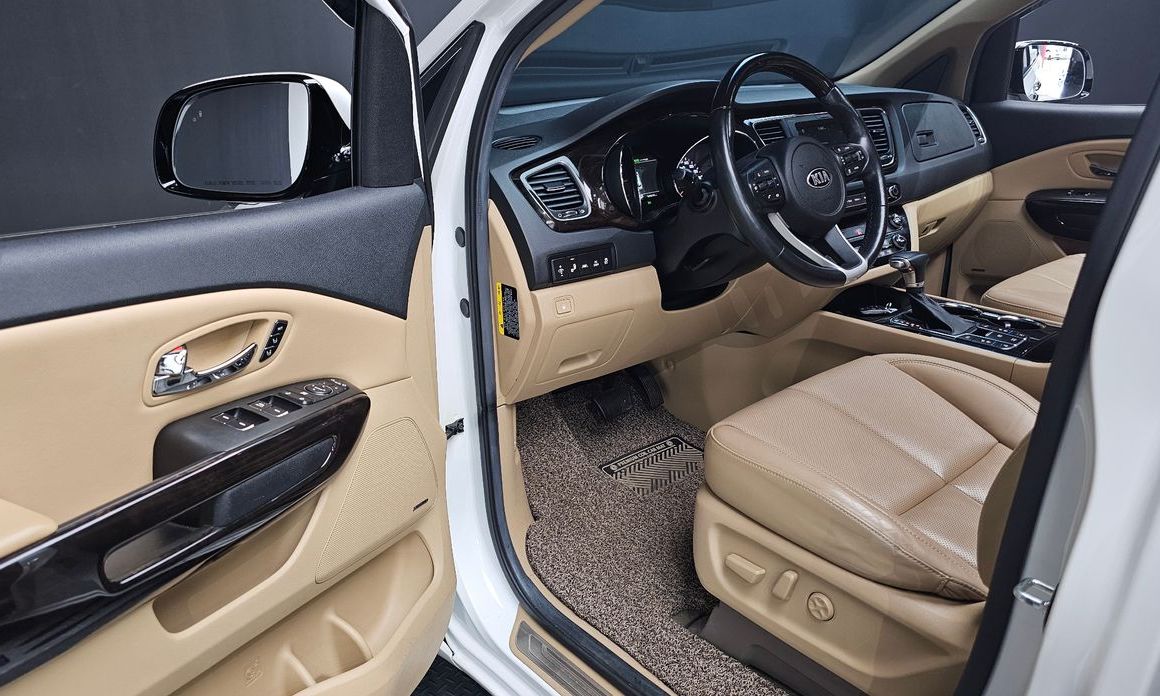 Kia Canival 2019