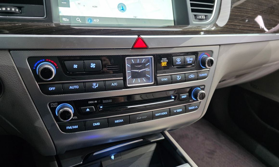 Genesis G80 2017