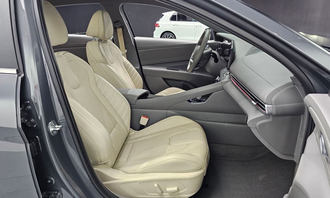 Hyundai AVANTE 2024