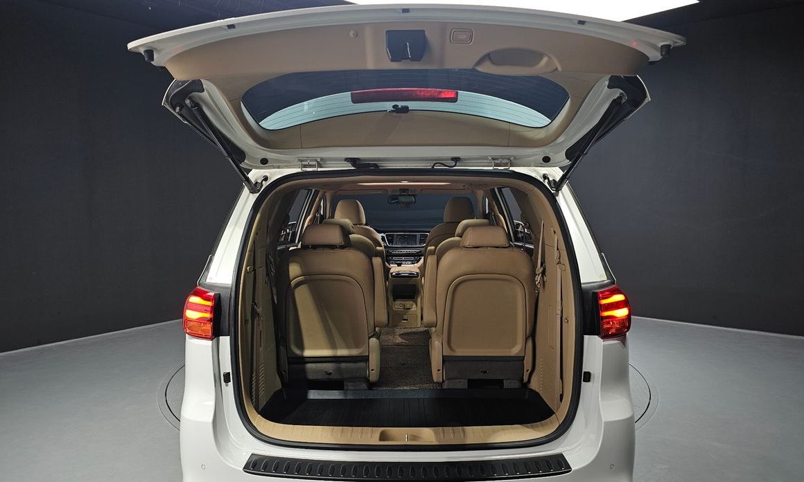 Kia Canival 2019