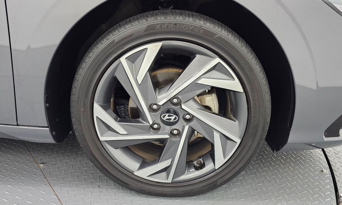 Hyundai AVANTE 2024
