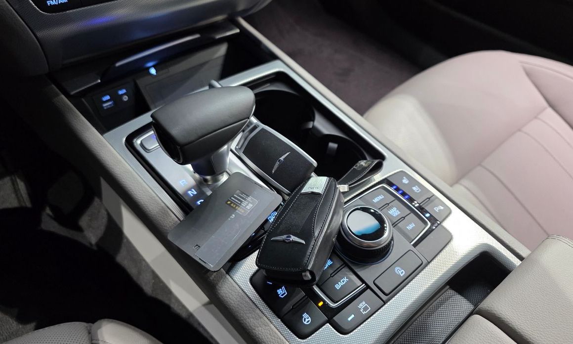 Genesis G80 2017