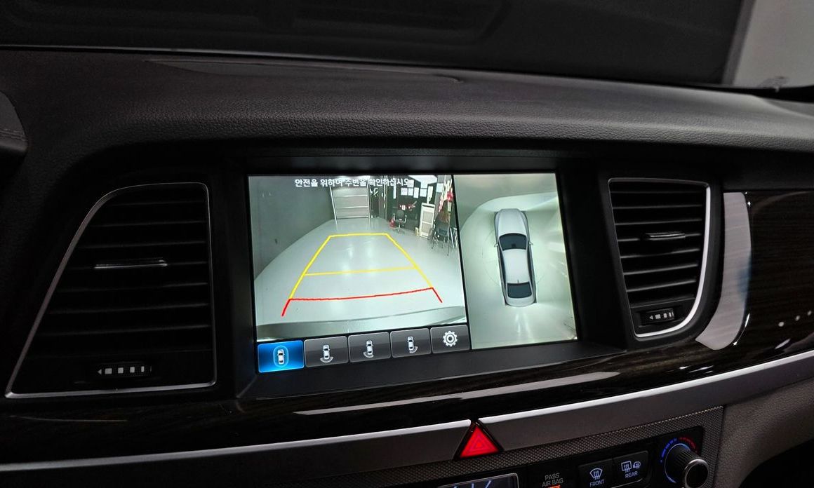 Genesis G80 2017