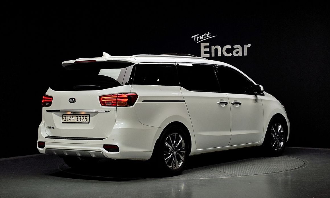 Kia Canival 2019