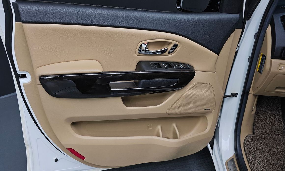 Kia Canival 2019