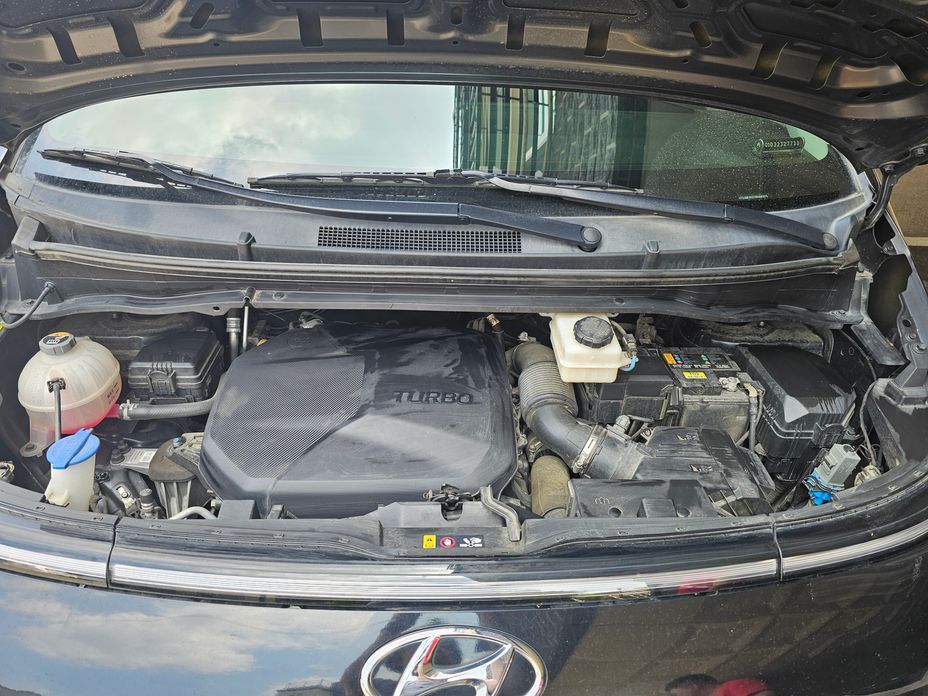 Hyundai Staria 2023