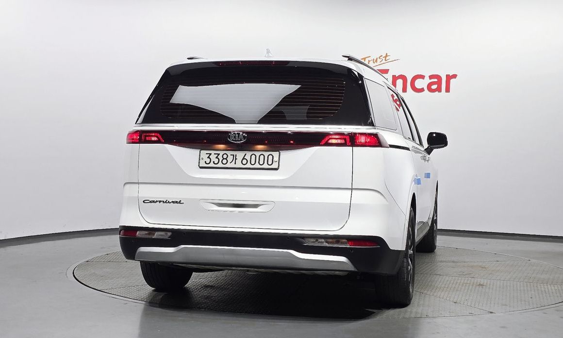 Kia Canival 2021