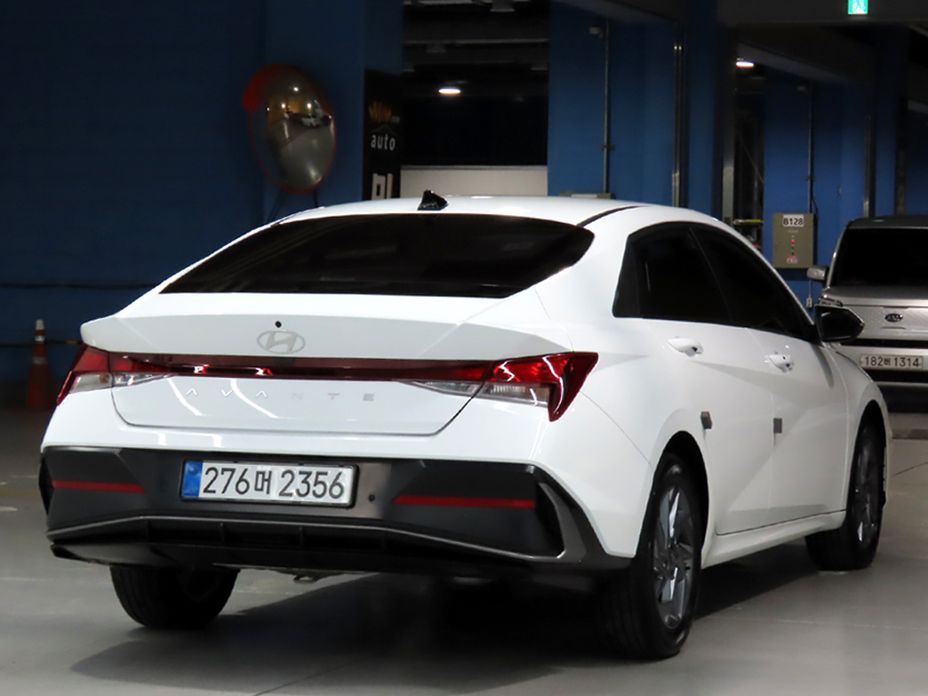 Hyundai AVANTE 2026