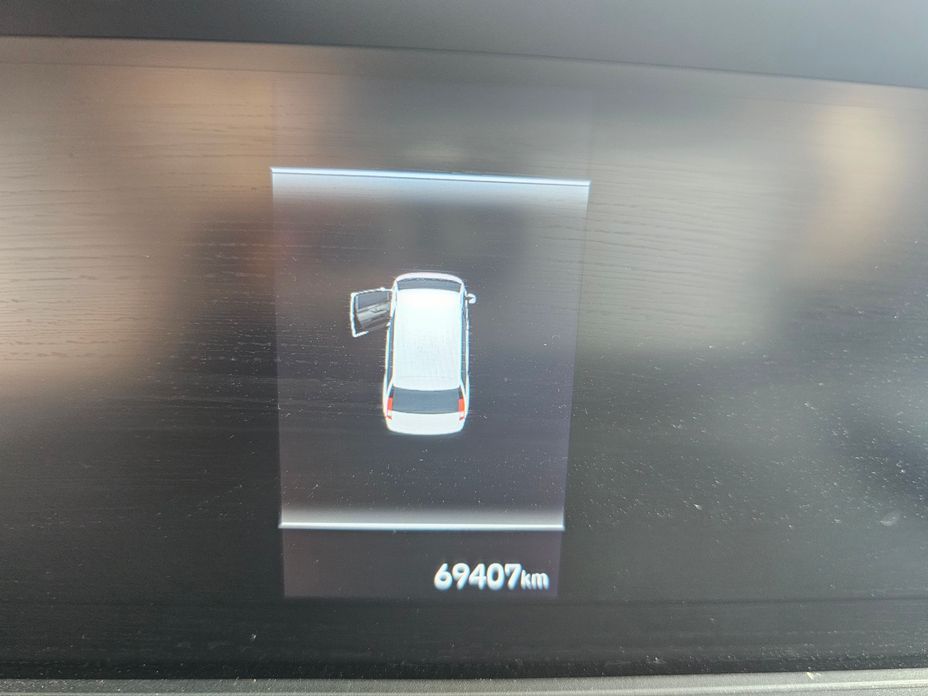 Hyundai Staria 2023