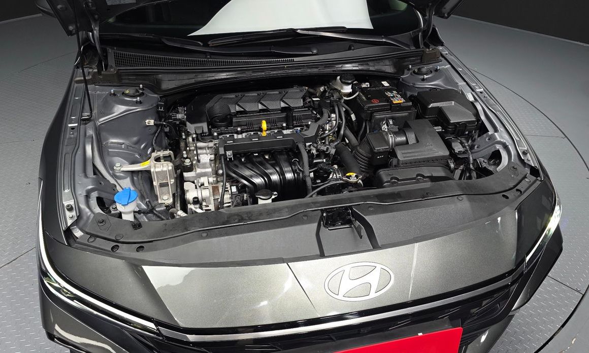 Hyundai AVANTE 2025