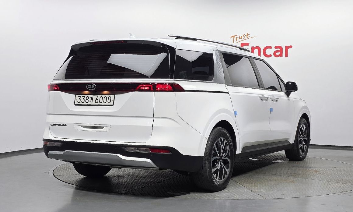 Kia Canival 2021