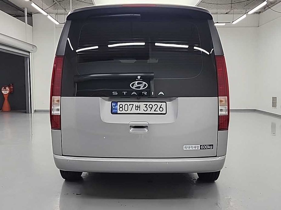 Hyundai Staria 2024