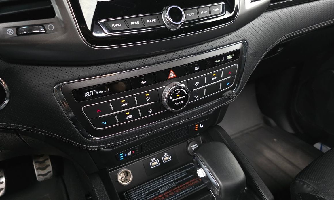 KG_Mobility_Ssangyong Rexton 2023