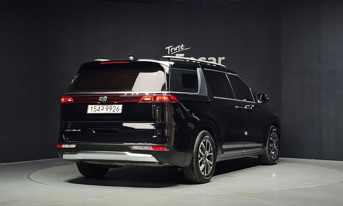 Kia Canival 2021
